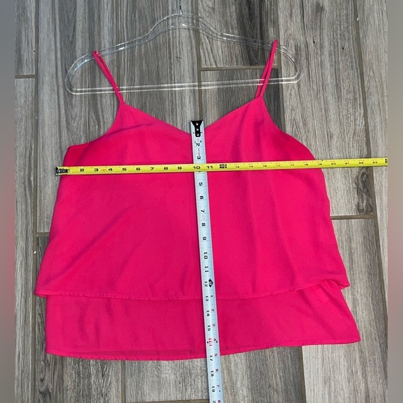 Like New Maurices size M fuchsia pink cami no signs of wear, stains or flaws - Picture 5 of 9